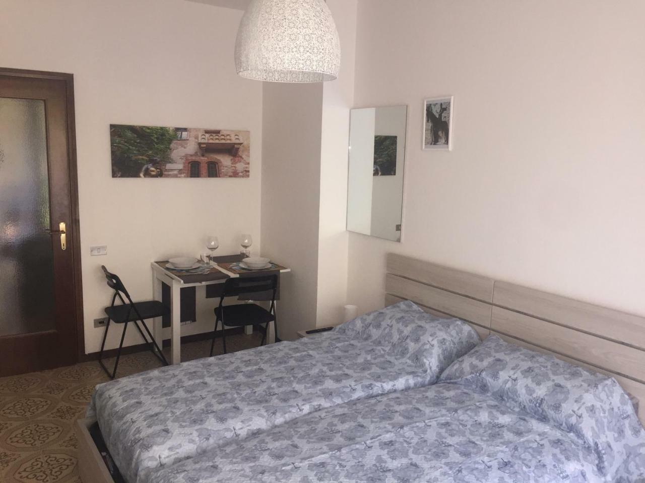 Room Verona Holidays エクステリア 写真